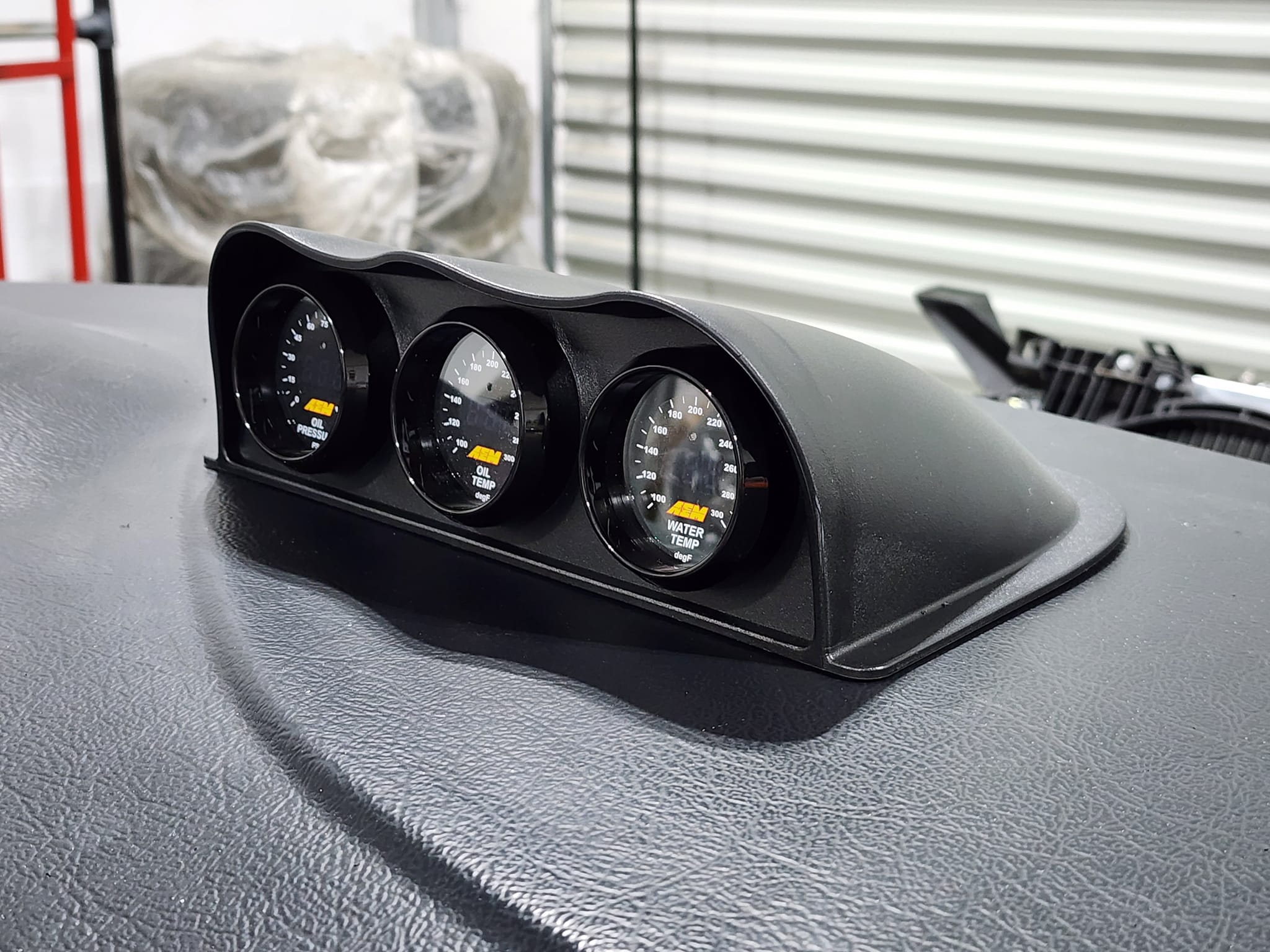 gauges4