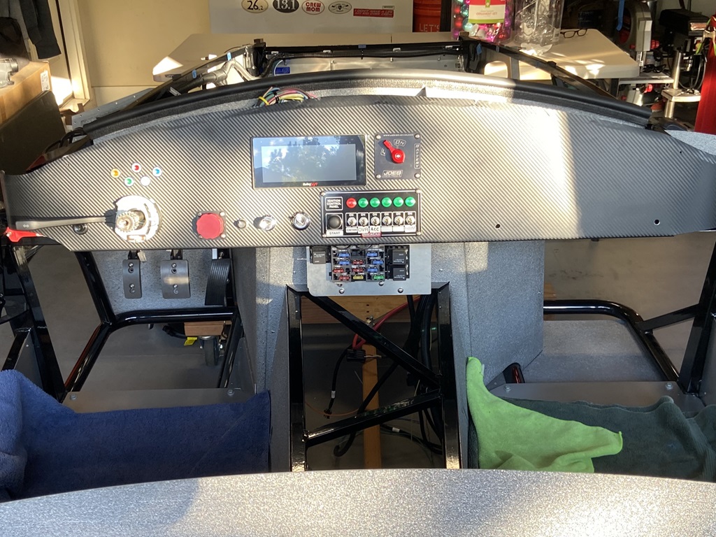 46 FFR Dash Front