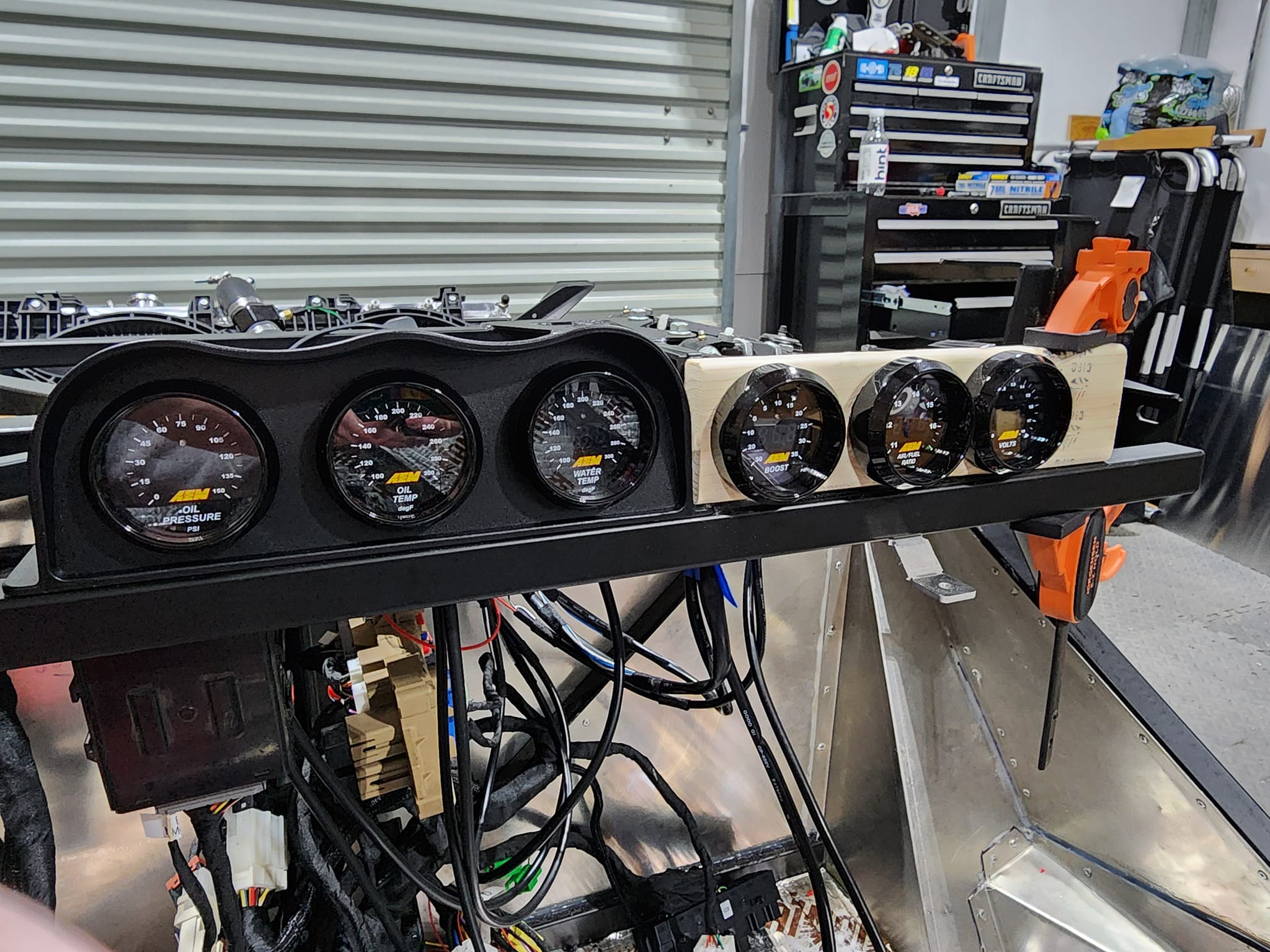 temporary gauge pod