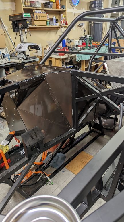 engine compartment 1