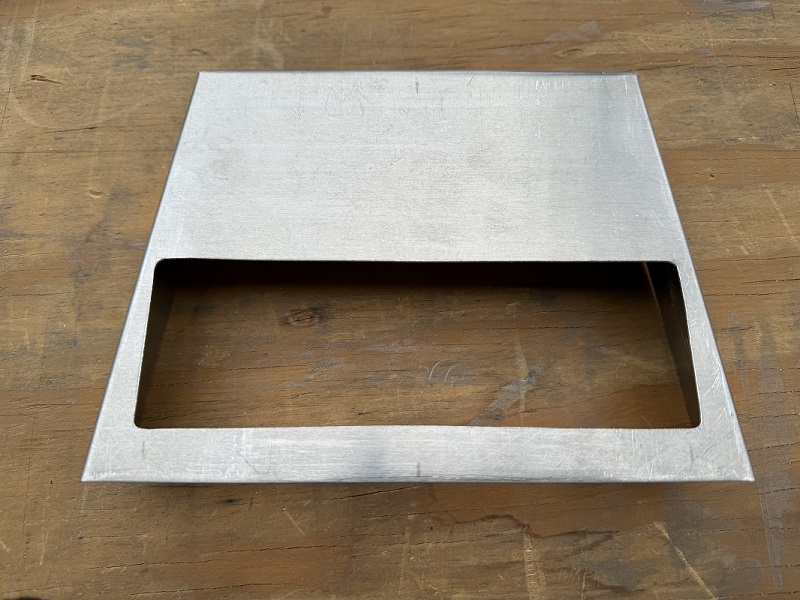 Stereo opening cut-out