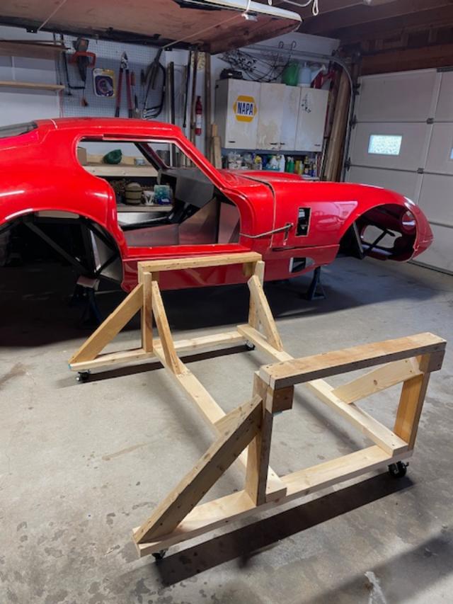 Cobra body buck