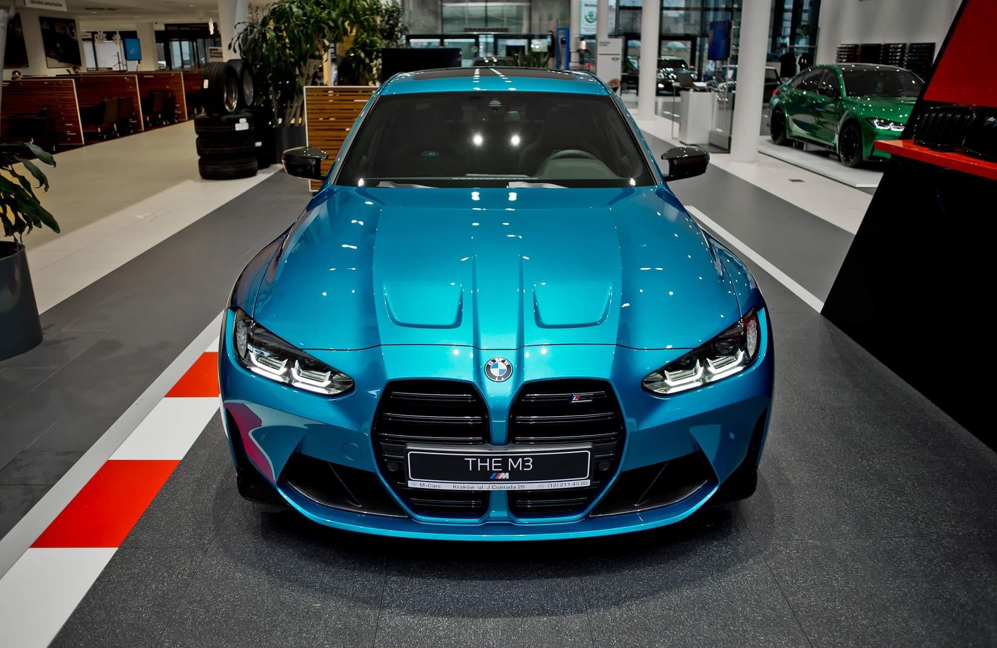 Atlantis blue