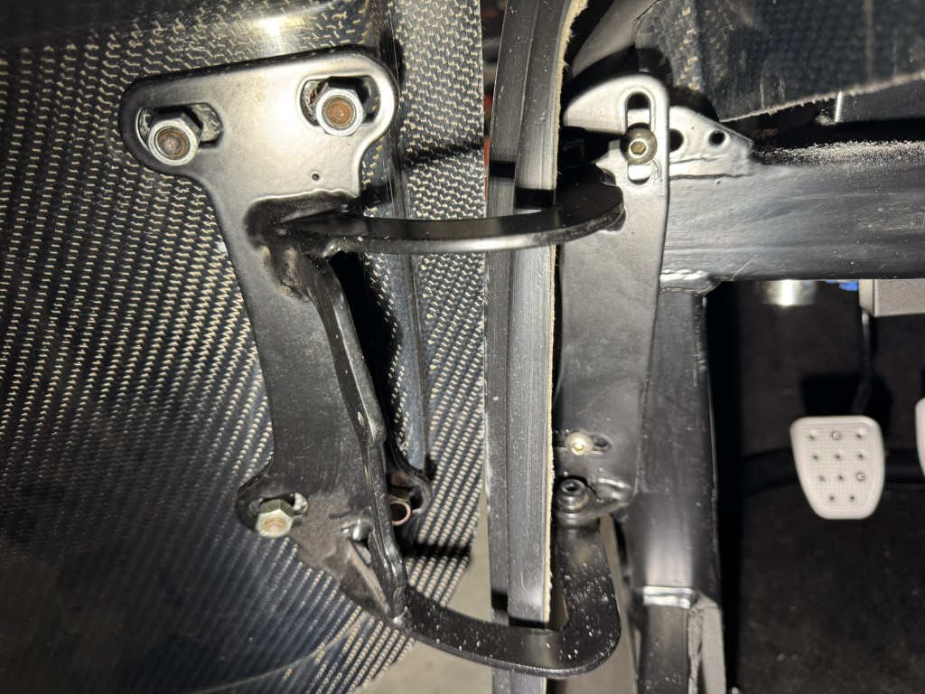 Powder coated hinge