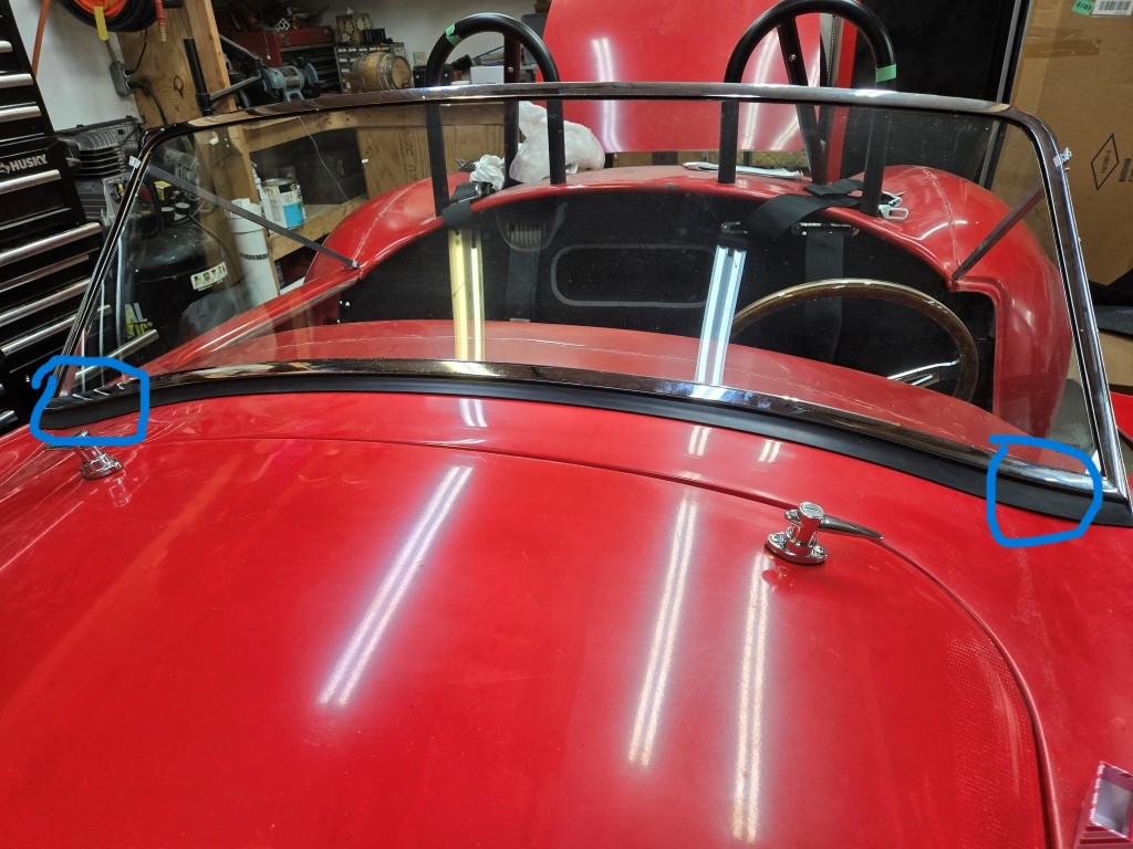 Windshield Center M