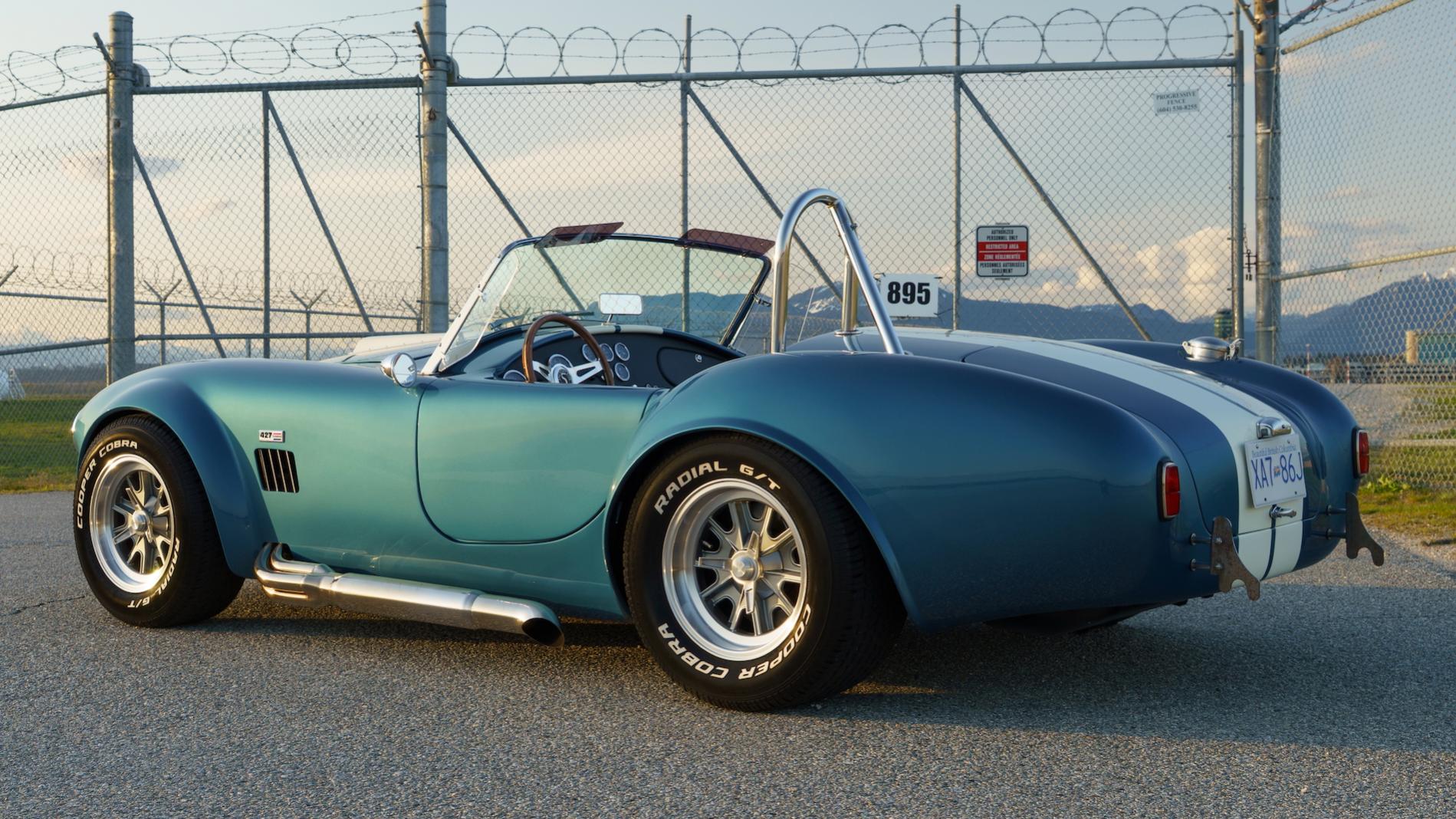 427 FACTORY FIVE COBRA - Morgan MacKay