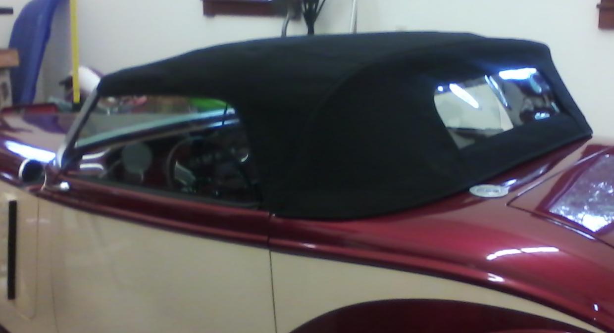 #007 Goes Under Cover 03