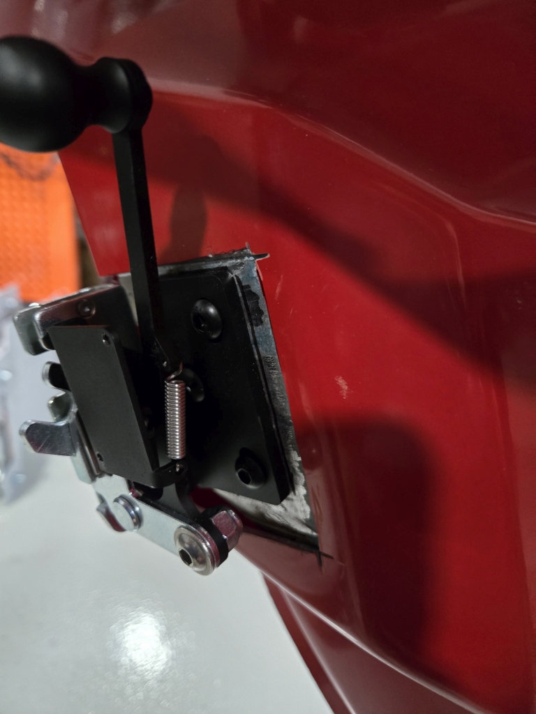 door latch fitment