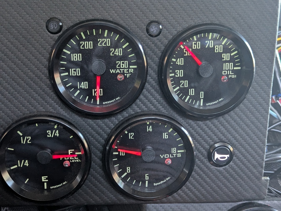 1000023742