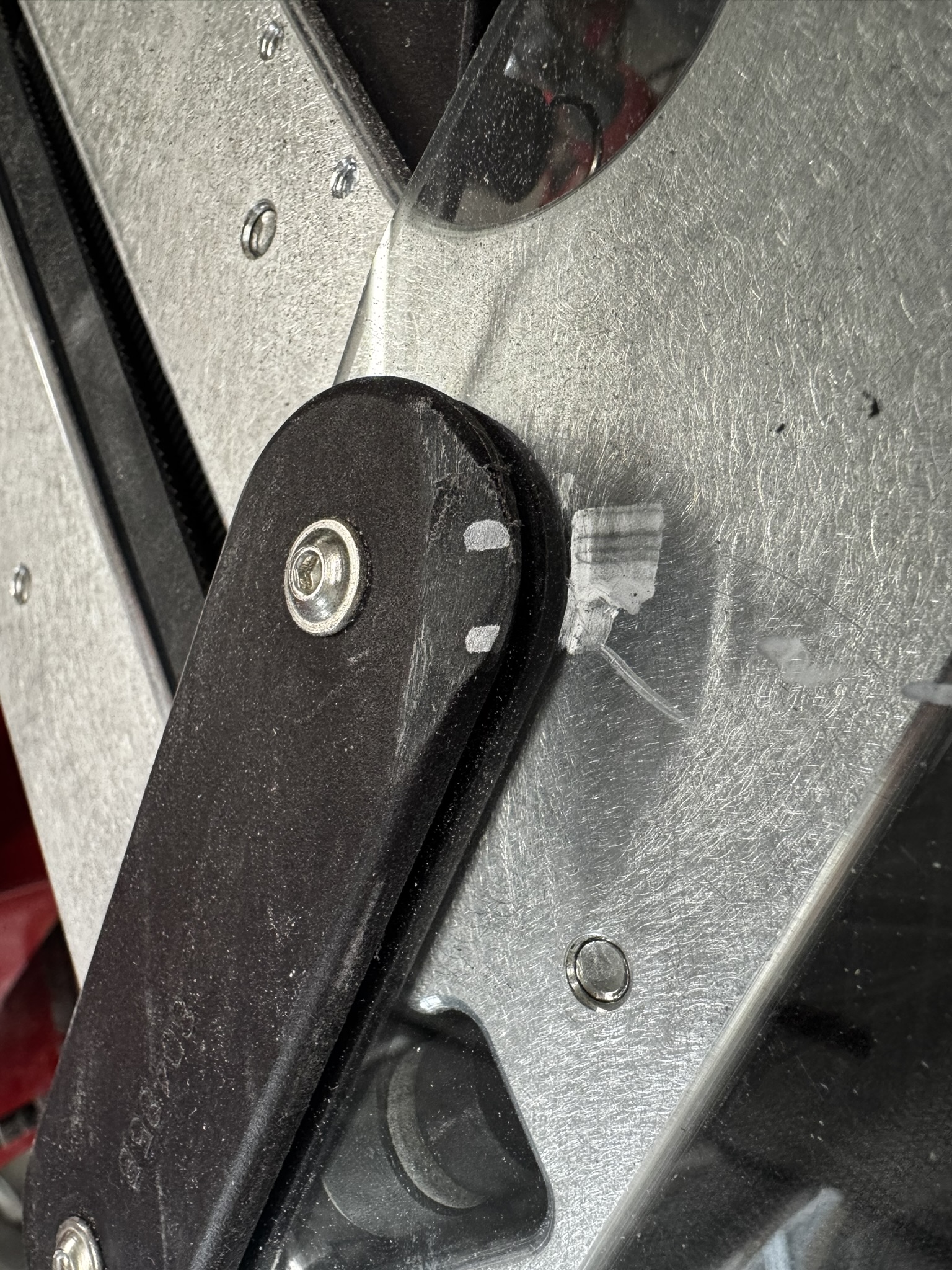 Lower regulator needed clearancing IMG 6710
