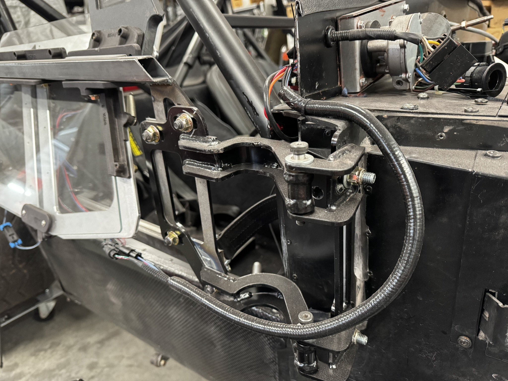 Chassis Harness to Door loop   IMG 7513