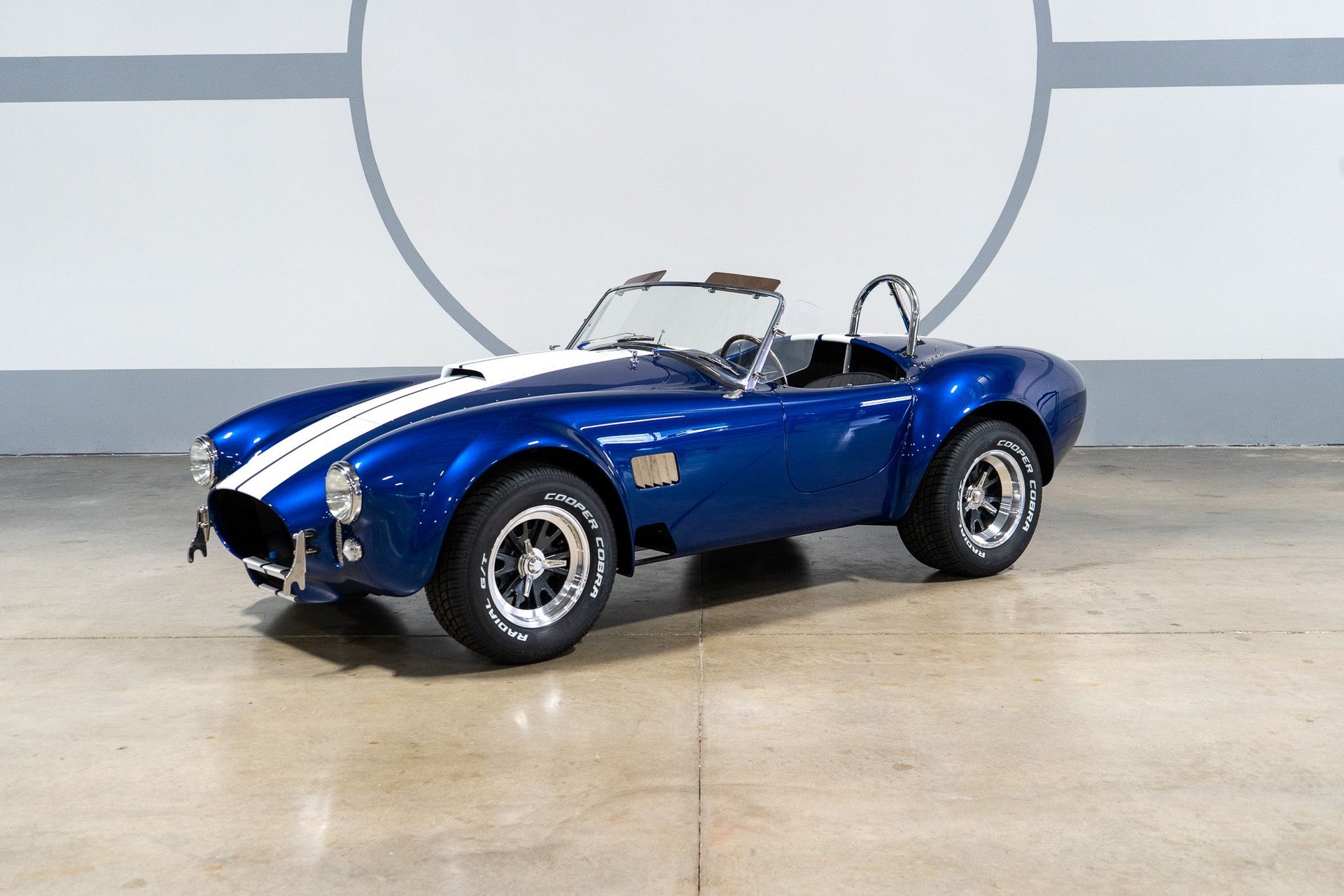 1965 shelby cobra superformance (Royal Blue)
