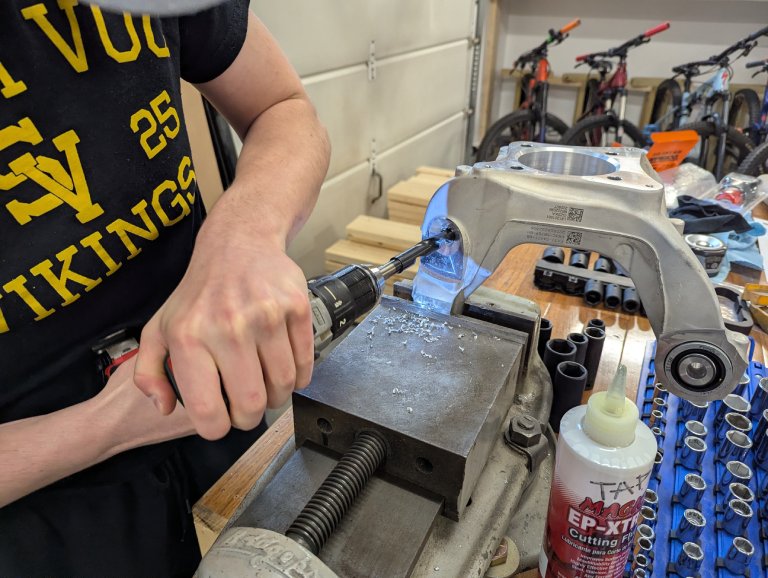 Drilling Rear Knuckle