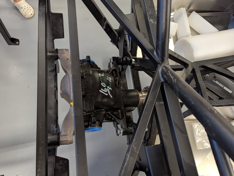 Rear Dif - 6