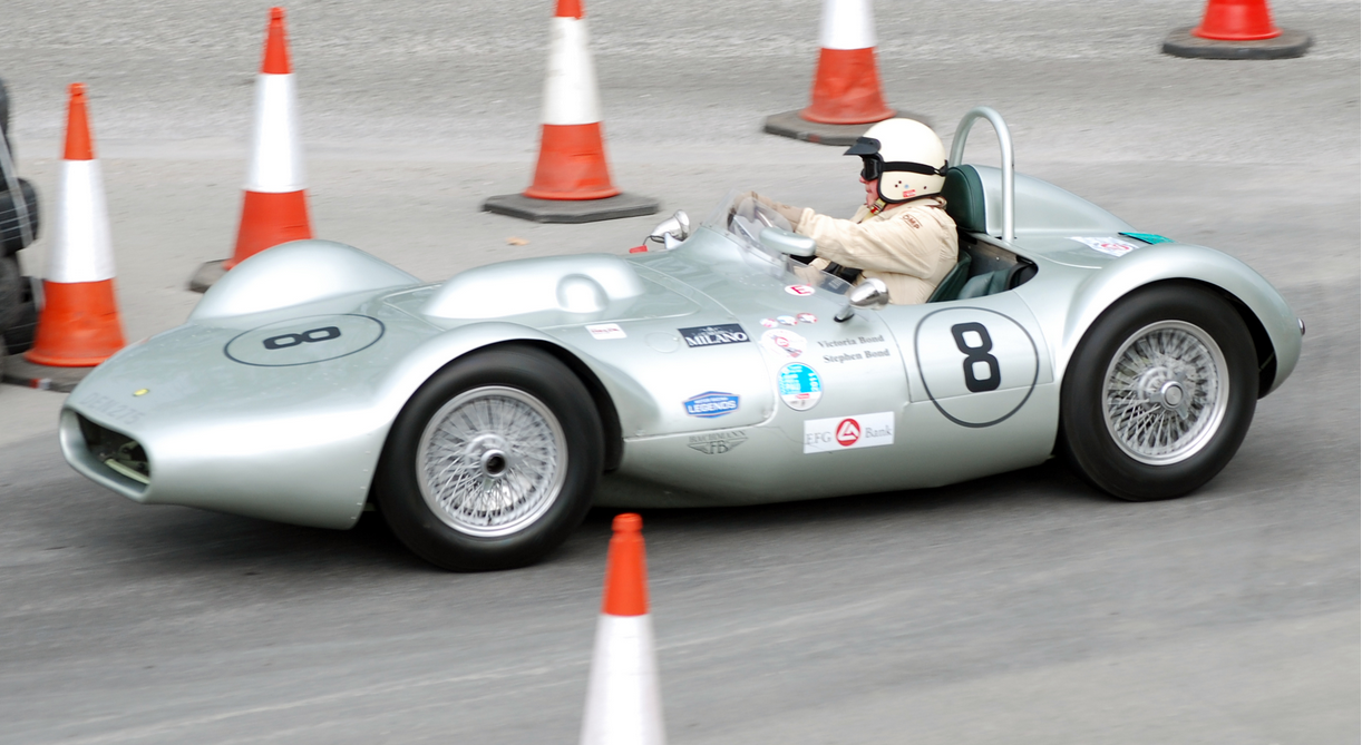 1957Lister57BristolBHL9