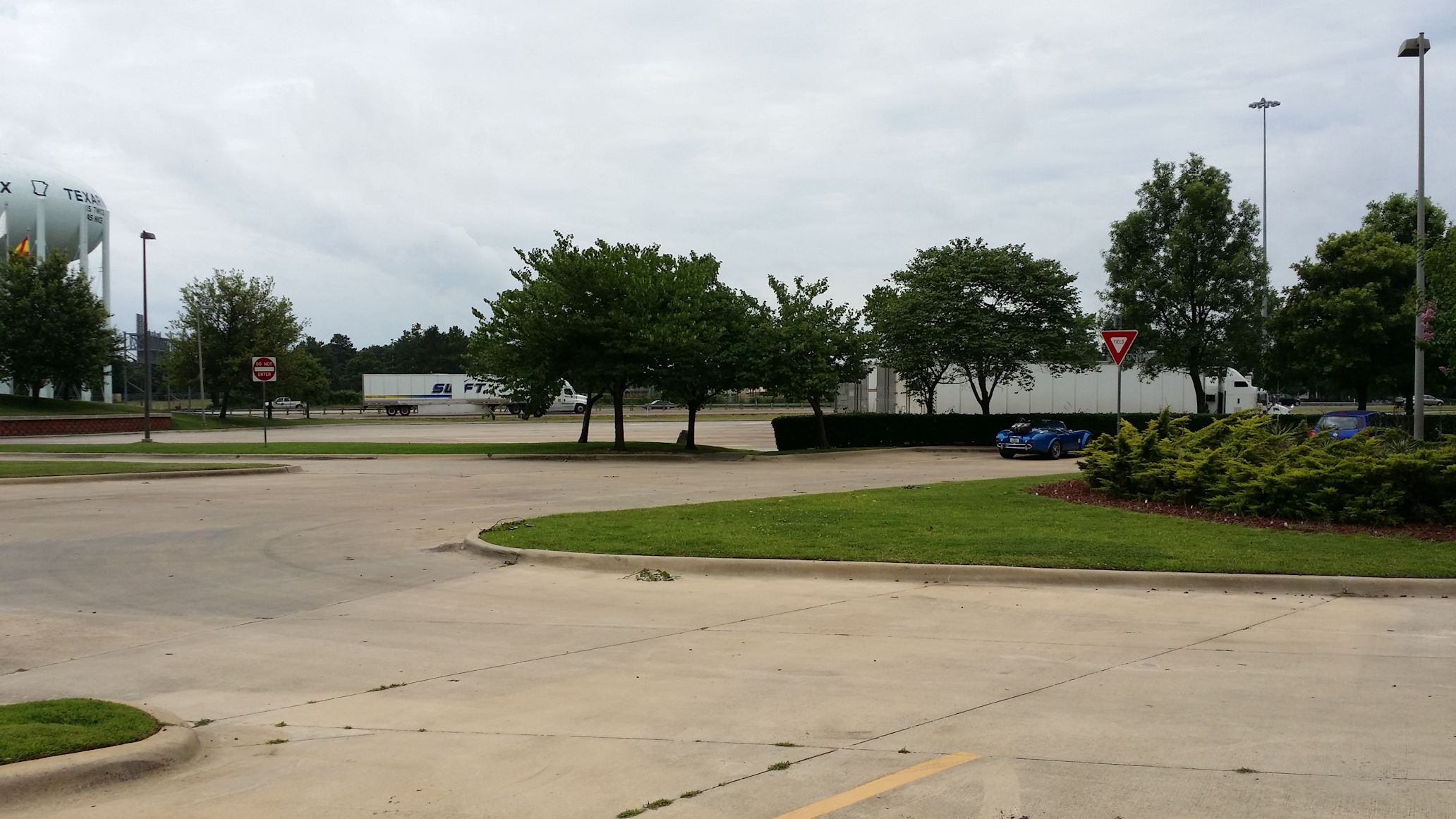 Just crossing into Texas from Arkansas at that town that manages to sit on the border of them both!