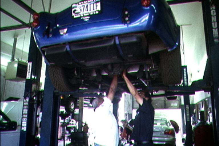 oops we have a rear end leak a shop outside of Raleigh NC helping me back on the road
