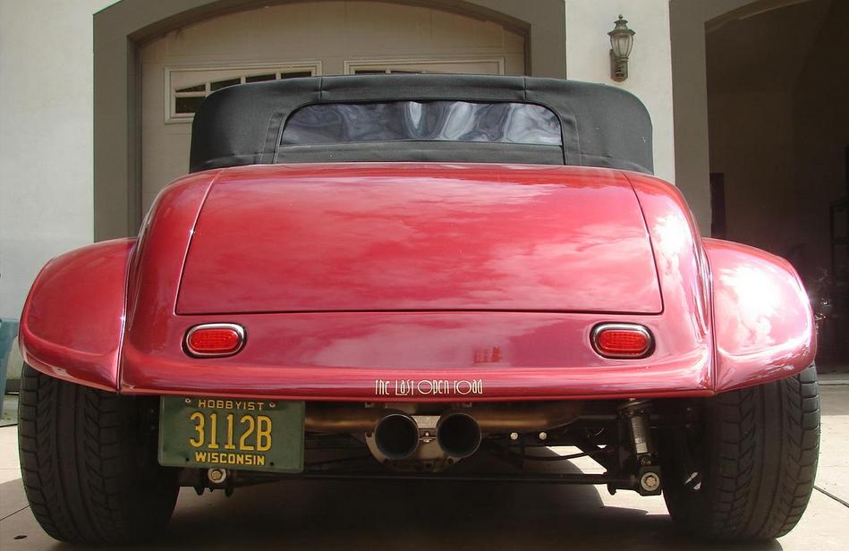Burt Levy's book "The Last Open Road" remembered on the back of the '33.