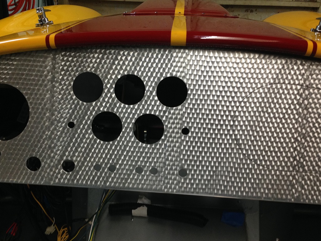 EngineTurnedDash 040
