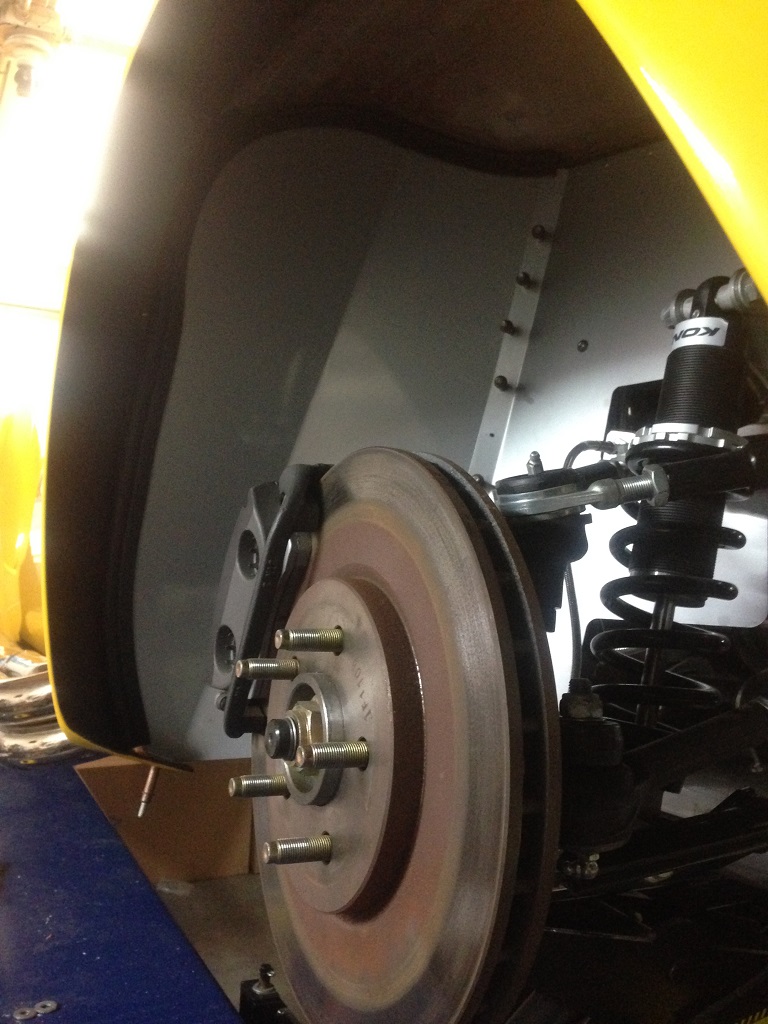 Passenger front splash guard