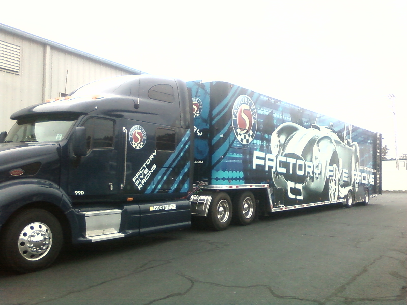 FFR team loading up for SEMA