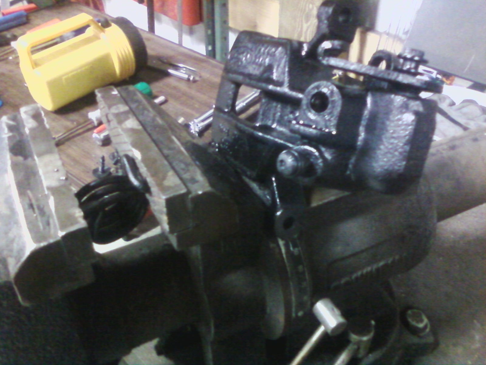 Rear brake: e-brake springs