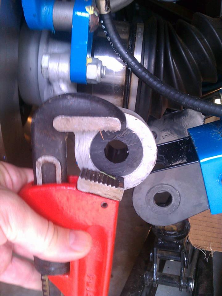 IRS Lower Spherical Bearing swap   press 1