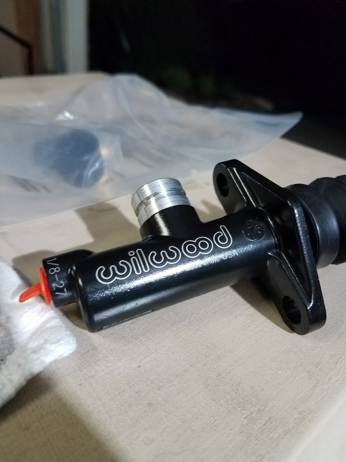 wilwood master cylinder