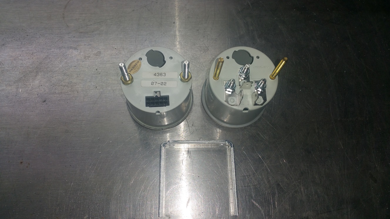 Auto Meter Gauges comparison