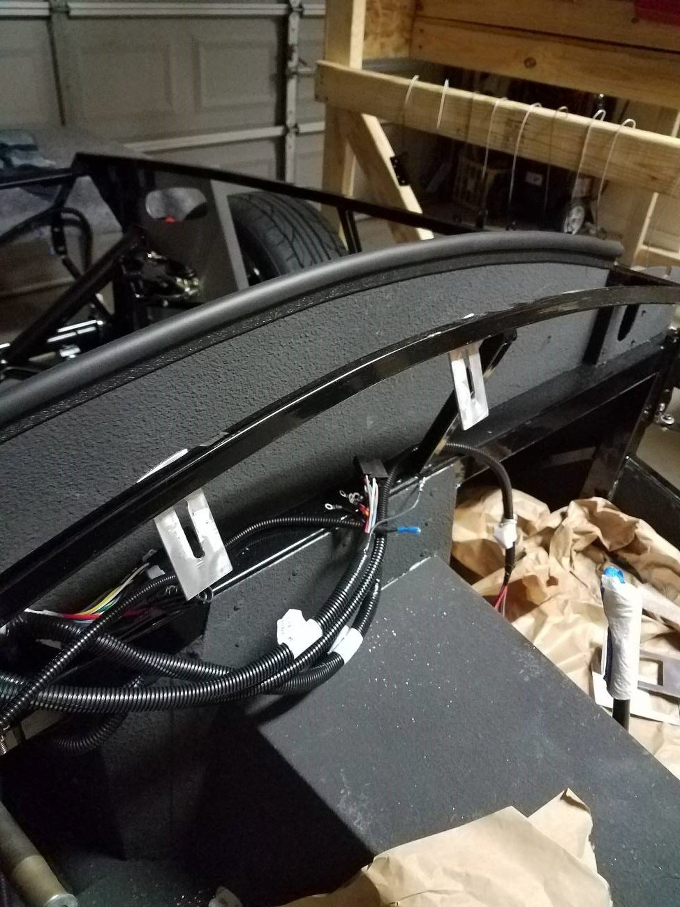 Dash brackets