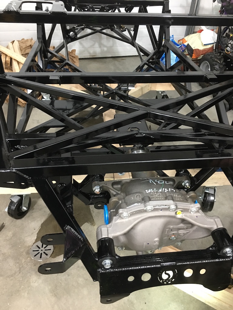 Got the diff in! That was a pain.