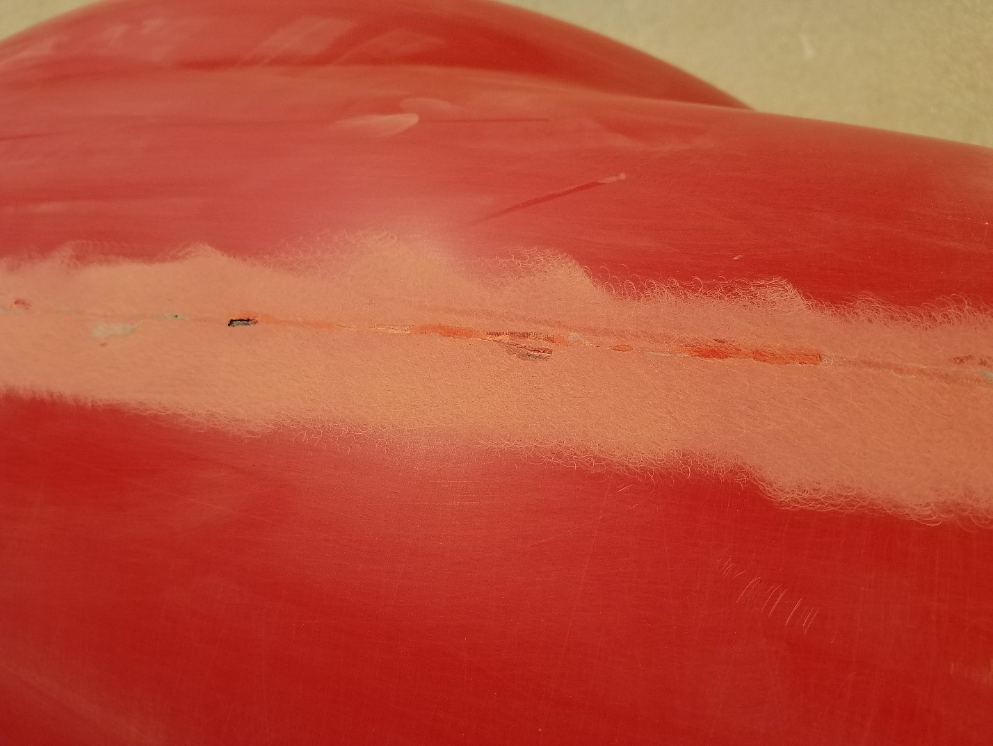 Parting lines with voids and gel coat