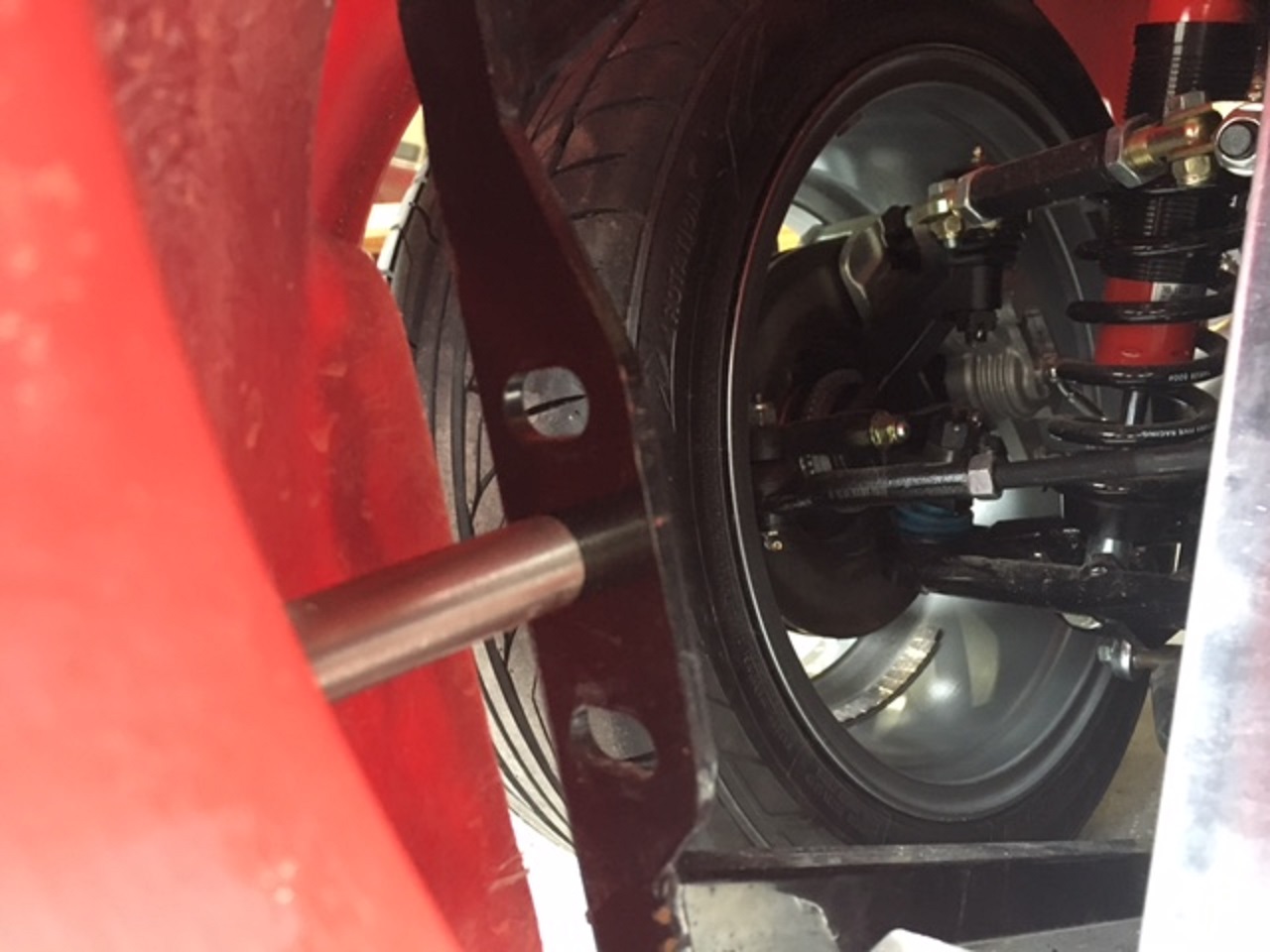 Bodywork   PS Bumper bolt mount