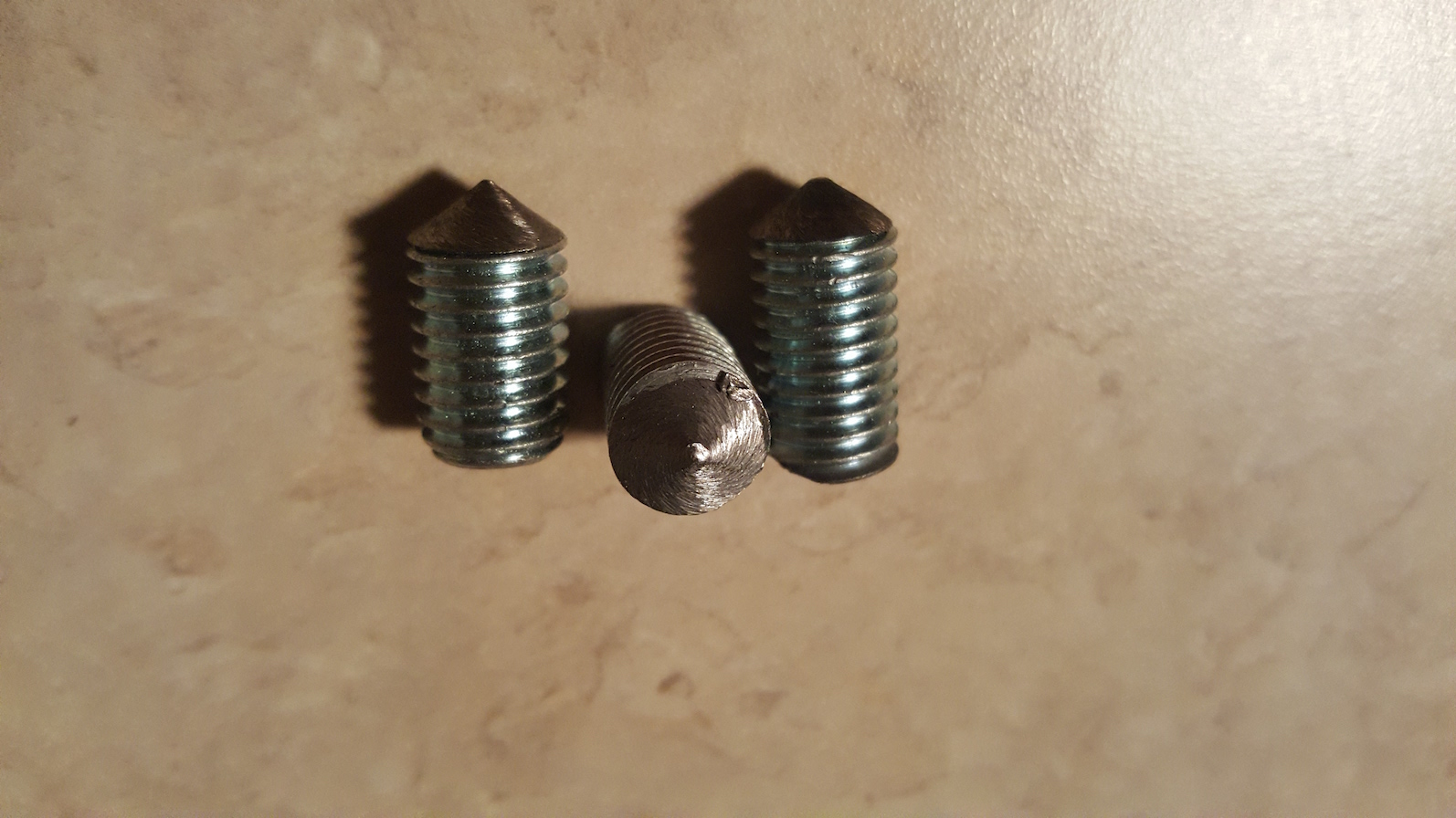 center pins