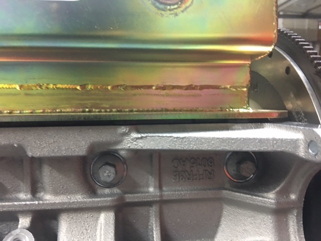 Oil pan