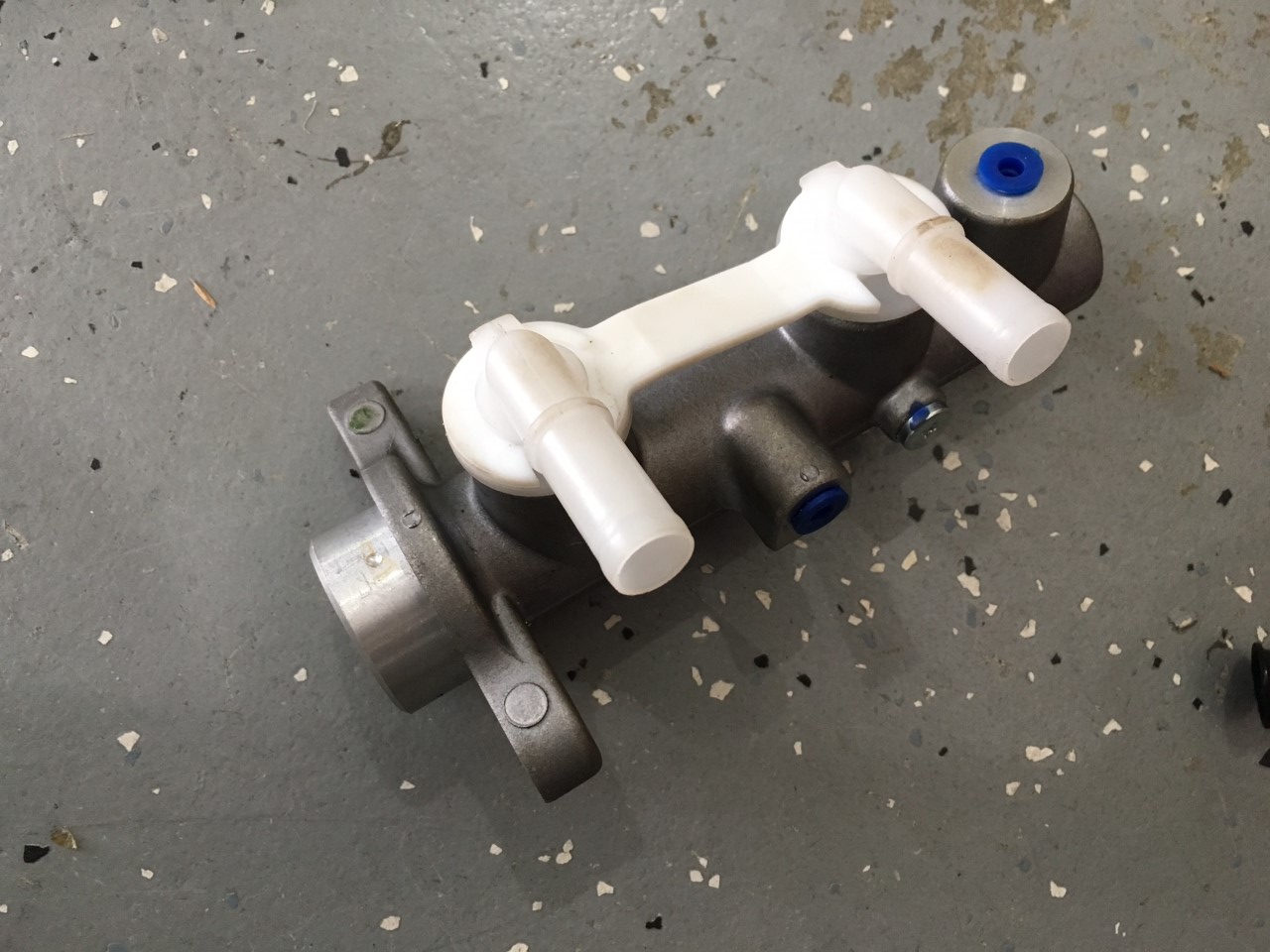 Master Cylinder
