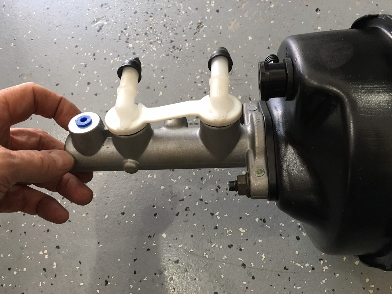 Master Cylinder Booster Assy With Spacer