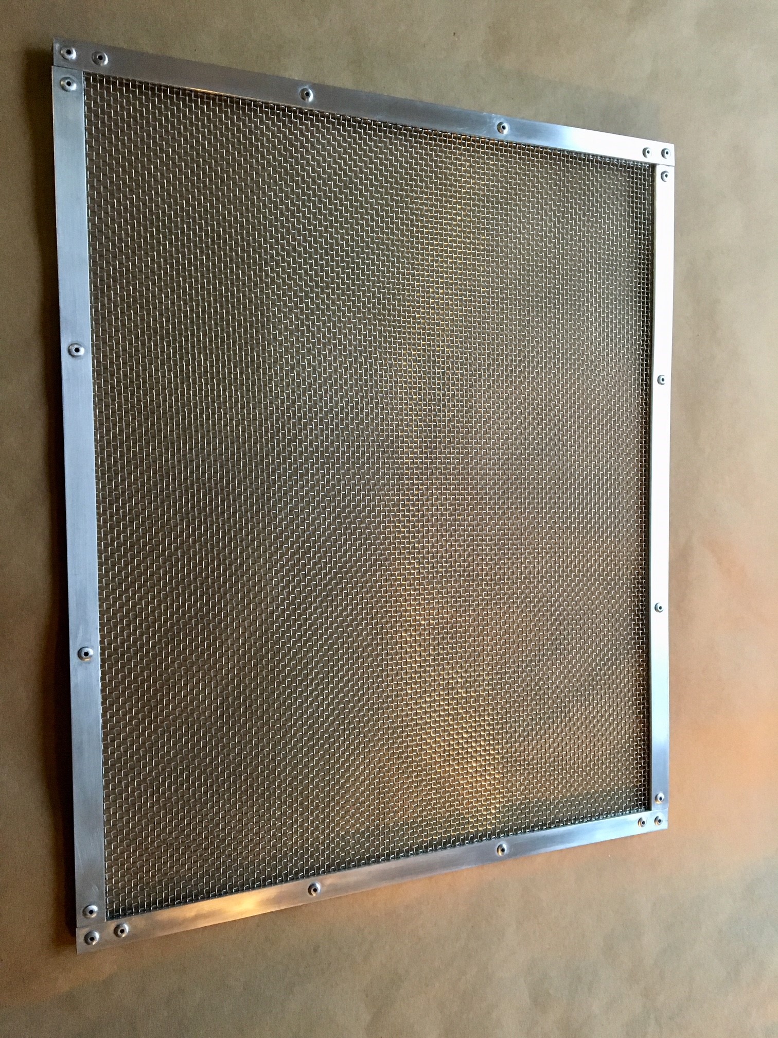 Radiator screen