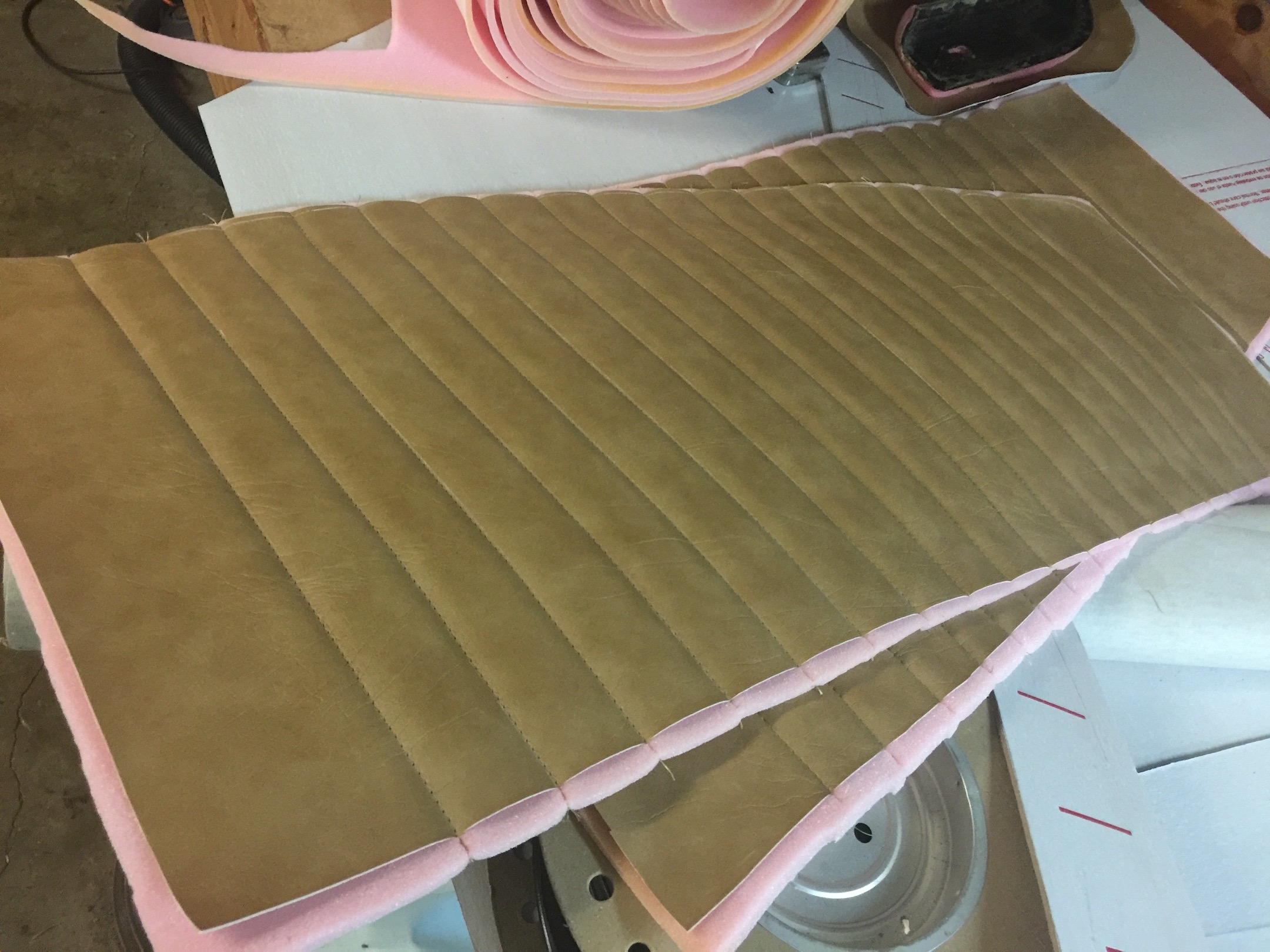 Door inner panels, Interior Leo's