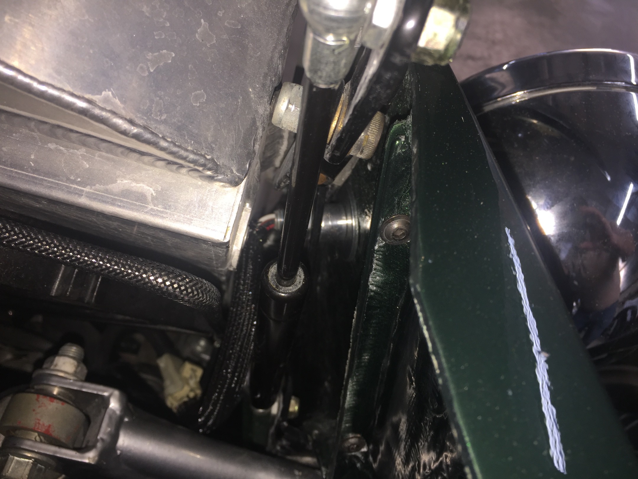 Headlight mount