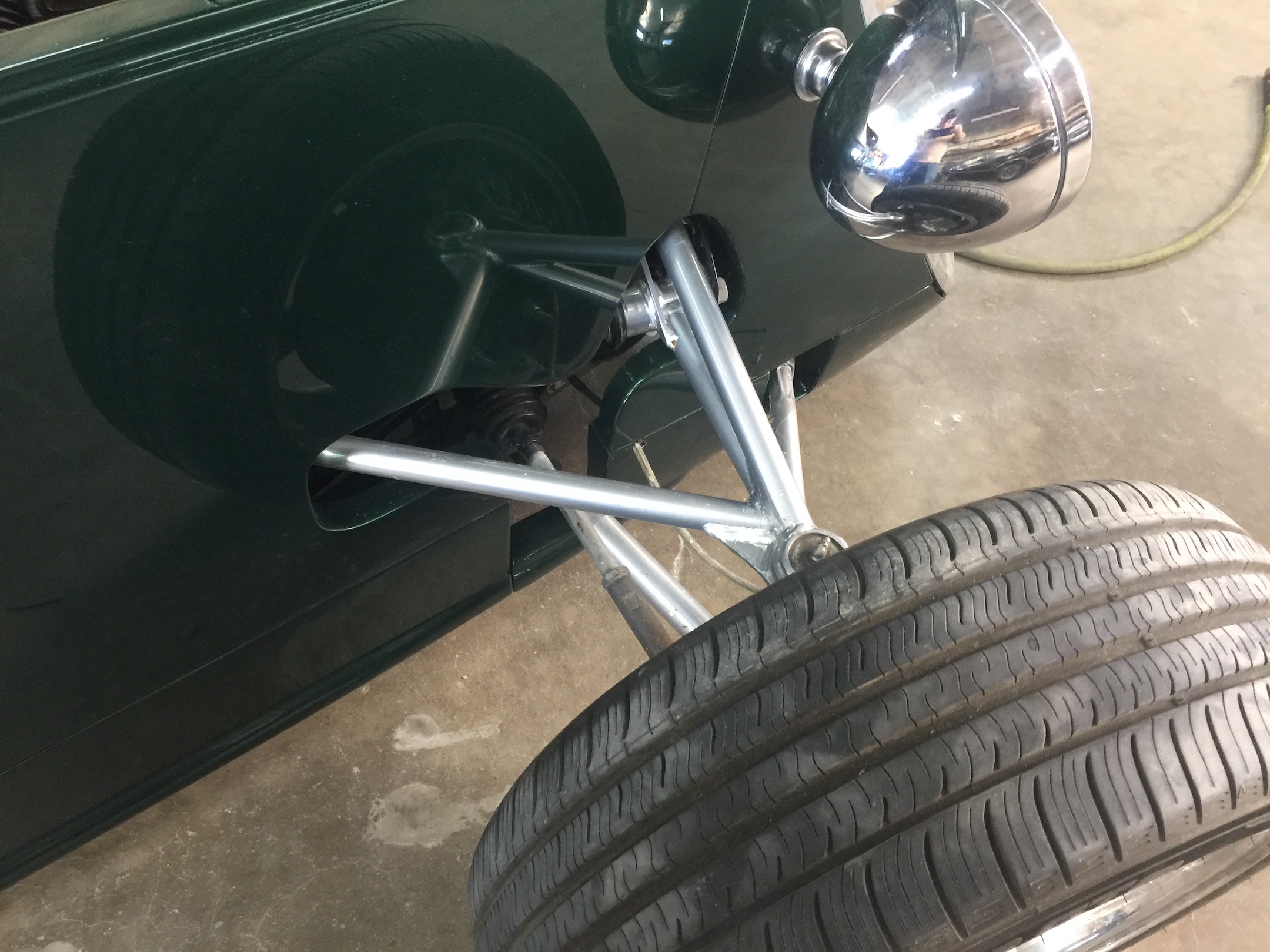 Headlight mount