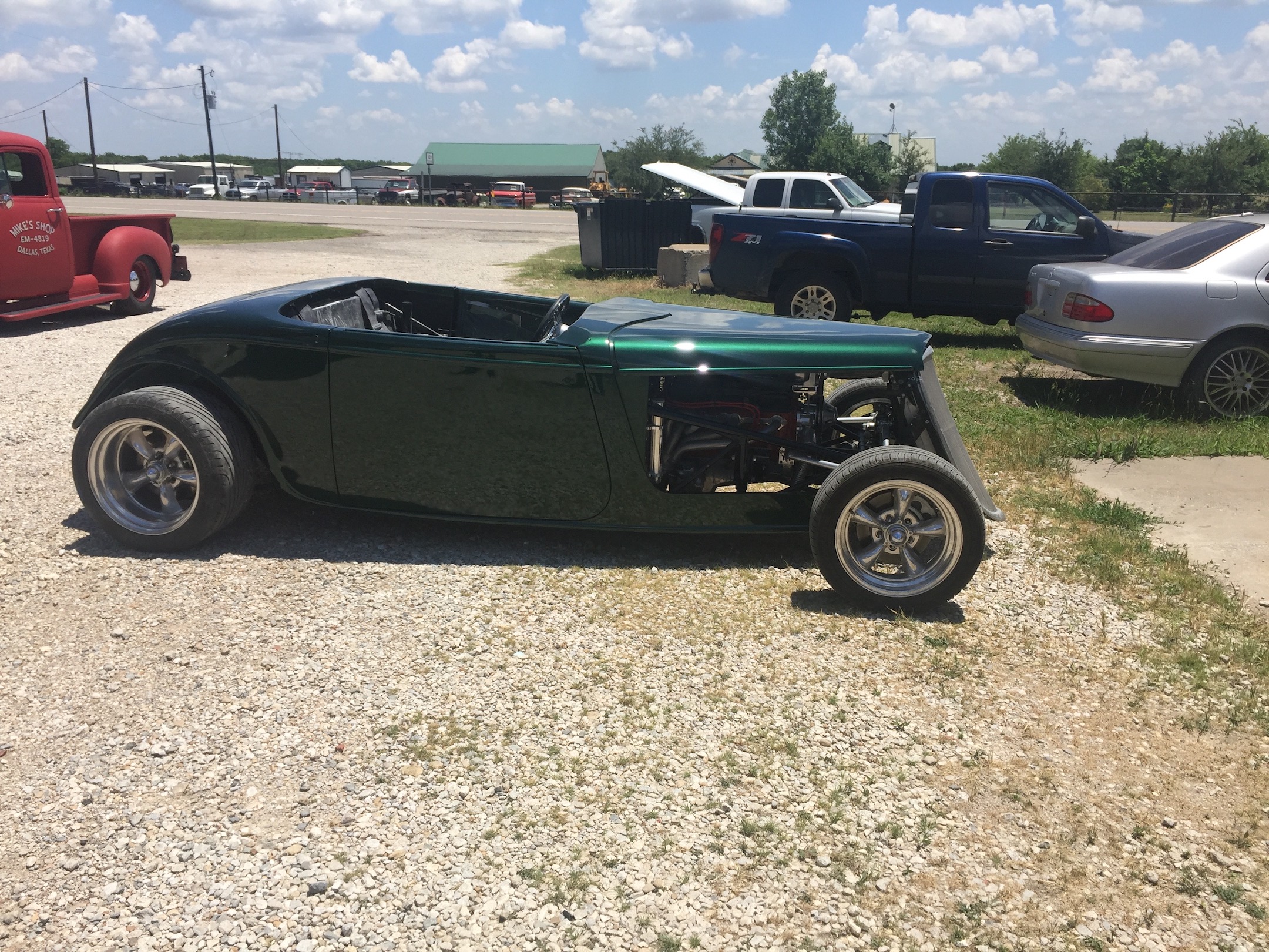 Fiberglass, Body, and Paint Prep, 121 Rod & Restoration. Finish