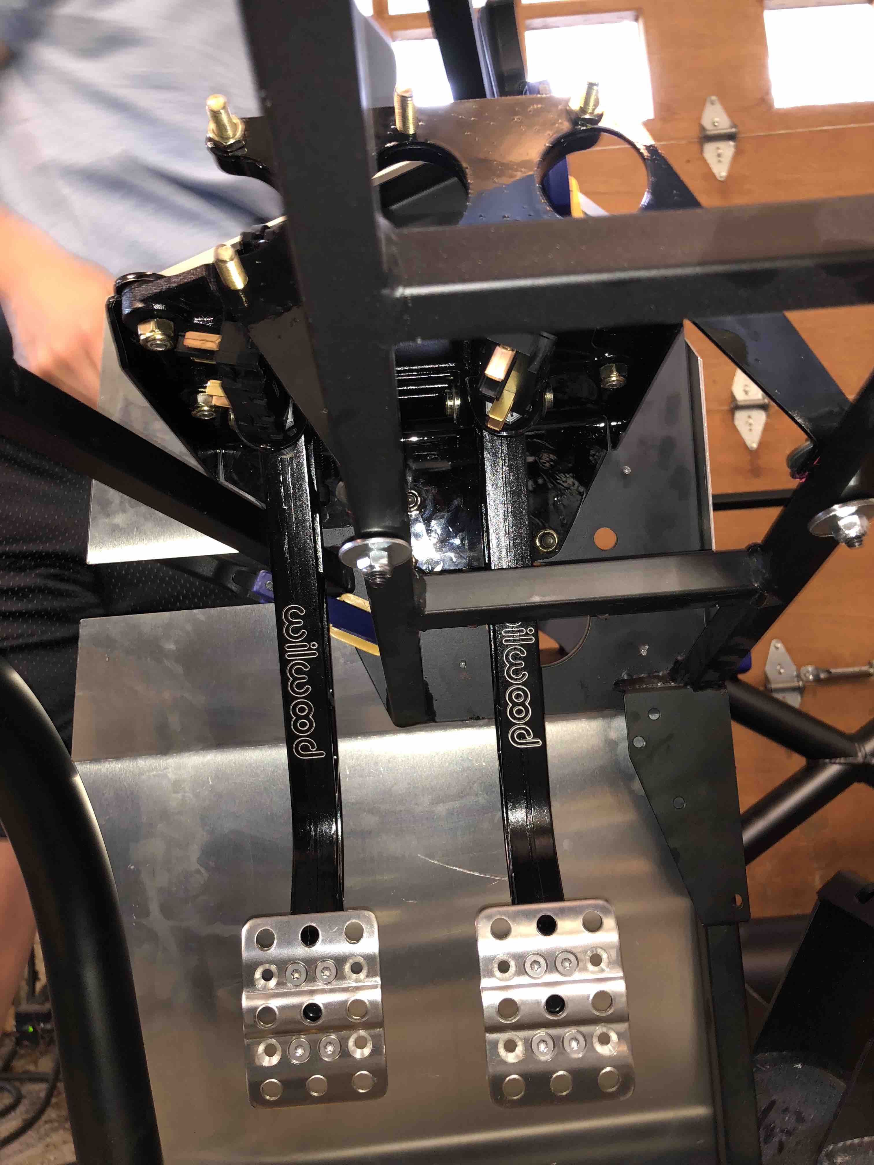 mountedPedalBox1